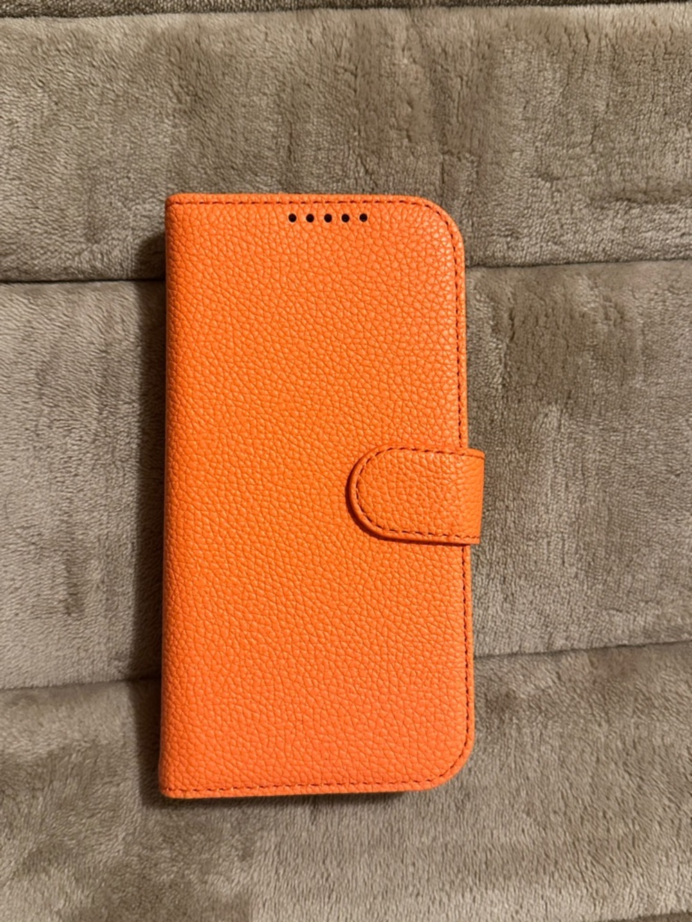 📱 Ditch the Purse: Brand New iPhone 16 Wallet Case! ✨